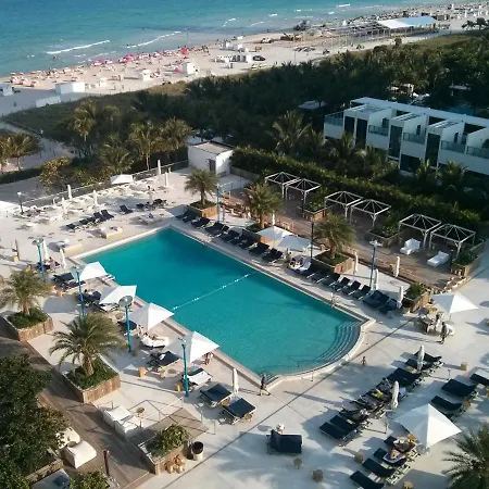 The Roney Palace Condo #1006 - Minimum Rental Period Of 30 Days